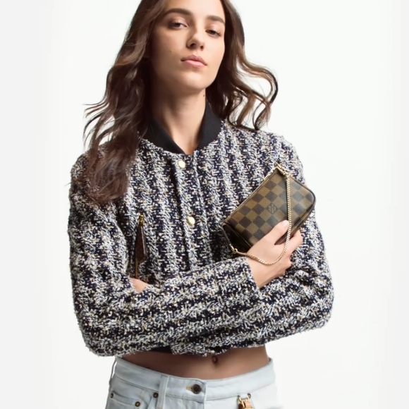 Louis Vuitton Mini Pochette Damier Ebene (Made in France) - Picture 3 of 13